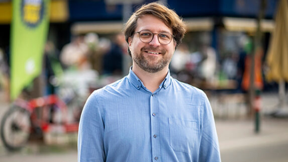 Portraitfoto von Manuel Lackner